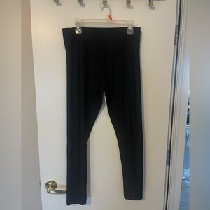 Mondetta Black Leggings